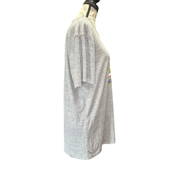 Chaser Graphic Tee Pour Some Suga On Me - Picture 4 of 7